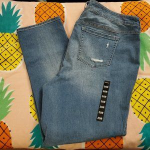 *SOLD* NEW TORRID "Boyfriend Straight" Med Wash Jeans 20R